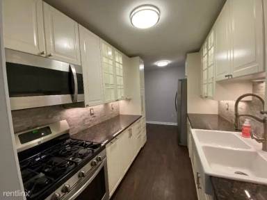Main picture of 431 Oak Knoll Dr