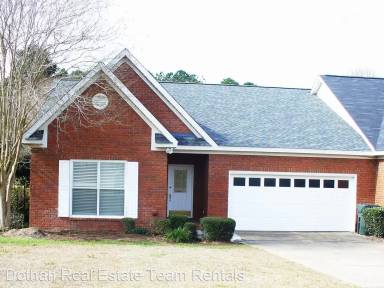 Main picture of 107 Muirfield Ln