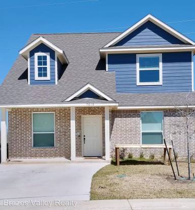Main picture of 7000 Canter Ct