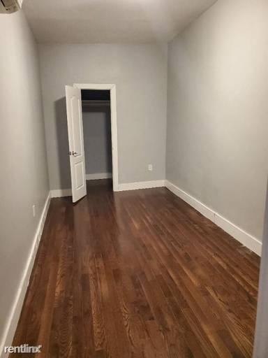 Main picture of 400 Central Ave