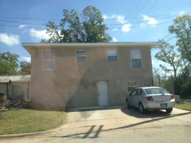 Main picture of 1323 North 3rd - C.P. - C