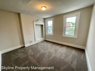 Main picture of 4815 Greenway Ave