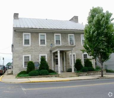 Main picture of 51-53 E Main Street