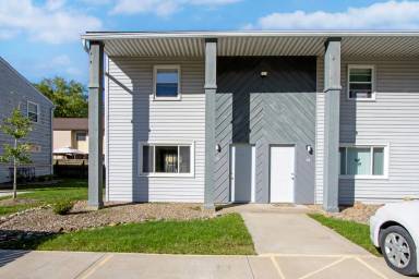 Main picture of 240 Collier Dr