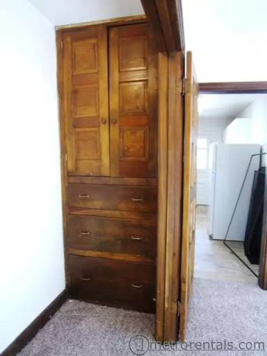 Main picture of 440 Rhoads Ave
