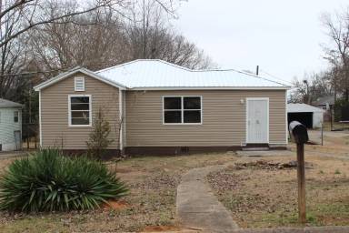 Main picture of 4925 Court G