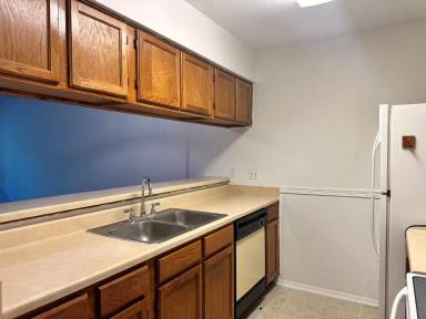 Main picture of Berkley Court Condominiums