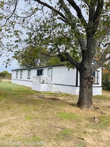 Main picture of 250 County Road 4852