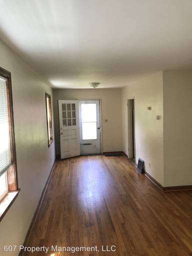 Main picture of 4 Minden Ave