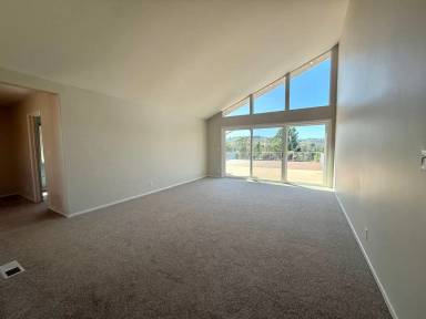 Main picture of 6138 Laport St