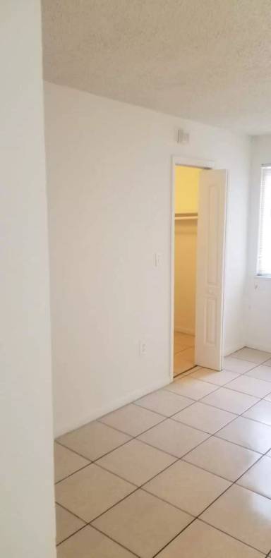 Main picture of Coral Gate West Condo