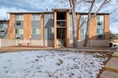 Main picture of 1708 Sawyer Way
