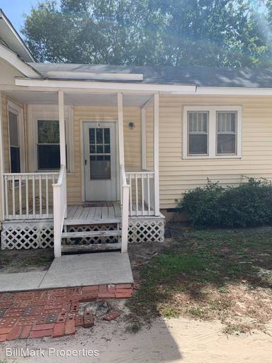 Main picture of 3410 Hill St
