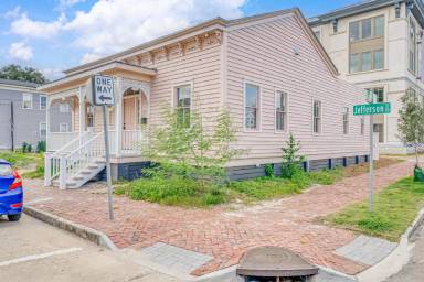 Main picture of 1401 Jefferson St