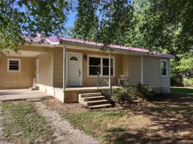 Main picture of 421 Pauline Ave