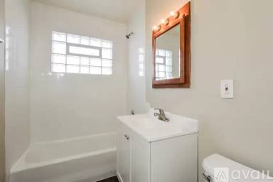 Main picture of 3804 S 56th St