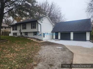 Main picture of 606 NE 113th St