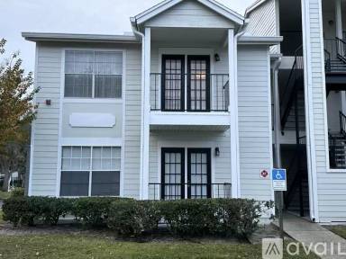 Main picture of Waterford Landing Condo