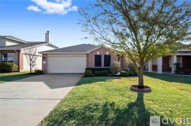 Main picture of 811 Sugar Brook Dr