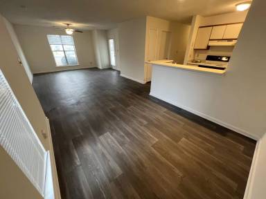 Main picture of 11 Hamiltons Bay Ct