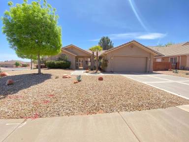 Main picture of 386 E 60 S