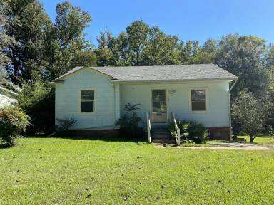 Main picture of 2846 Fairhill Dr