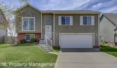 Main picture of 16875 Fowler Ave