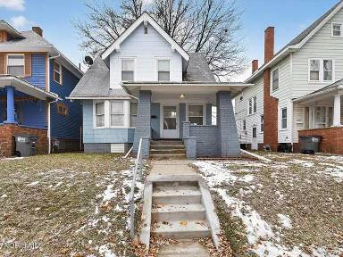 Main picture of 1963 N Erie St