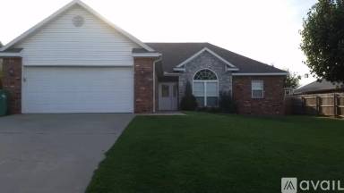 Main picture of 198 Blake Dr