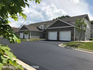 Main picture of 5385 Highway 13 W
