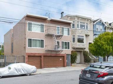 Main picture of 2427 Clement St