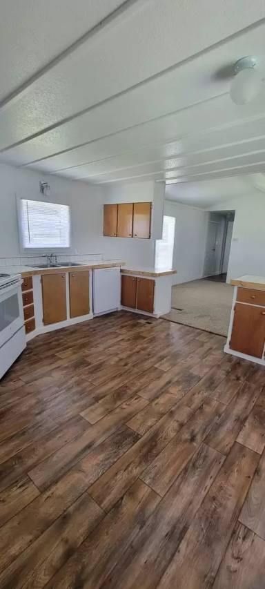 Main picture of 3135 Calloway Dr