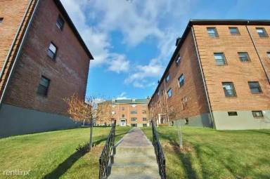 Main picture of 106 Longwood Ave
