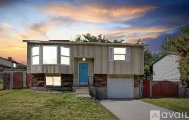 Main picture of 5522 S 3500 W