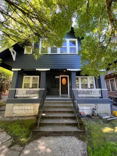 Main picture of 3954 SE Grant St