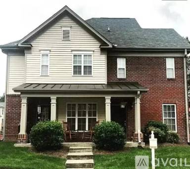 Main picture of 9805 Castain Dr