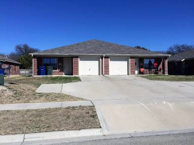Main picture of 2906 Ashley Dr