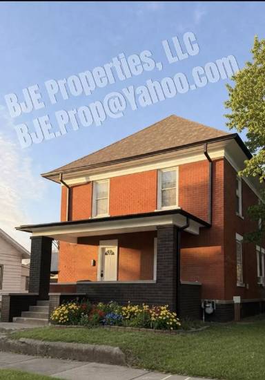 Main picture of 930 8th Ave