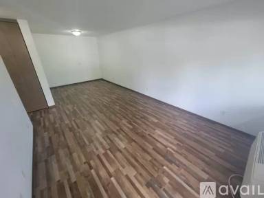 Main picture of 1005 Saint Anne St