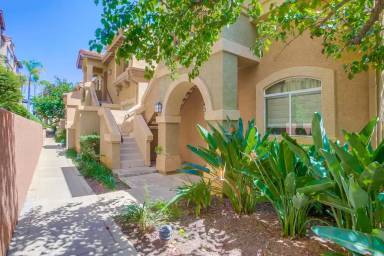 Main picture of La Vista Condo