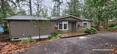 Main picture of 91 E Hillside Dr