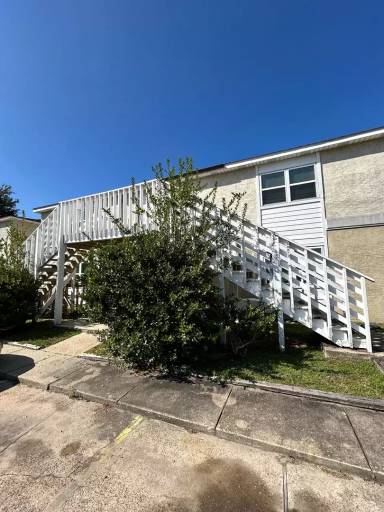 Main picture of East Garden Apartments