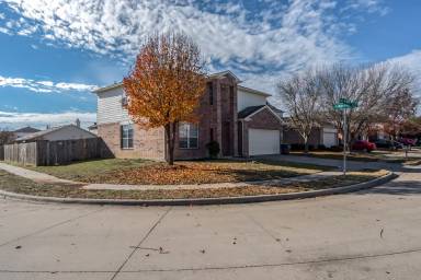 Main picture of 2501 Tar Heel Dr