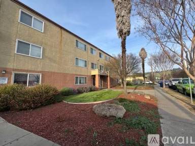Main picture of 458 Berry Ave