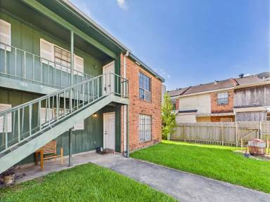 Main picture of 114 Hummingbird Ln