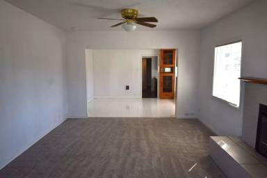 Main picture of 995 Cleveland St