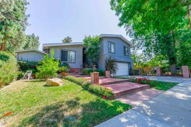 Main picture of 20212 Valerio St