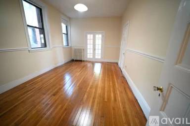 Main picture of 1513 Washington St