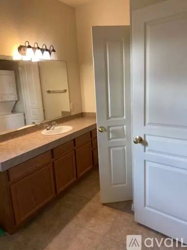 Main picture of 1763 Sheppard Rees Rd