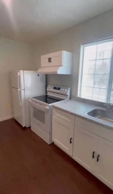 Main picture of 136 Judy Ln